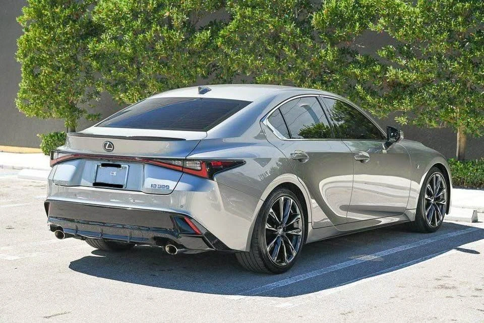 2022 Lexus IS 3rd Gen - Image 3 of 8