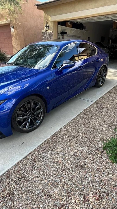 2022 Lexus IS 3rd Gen - Image 8 of 9