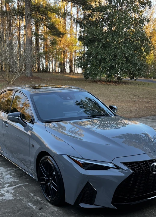 2022 Lexus IS 3rd Gen - Image 18 of 21