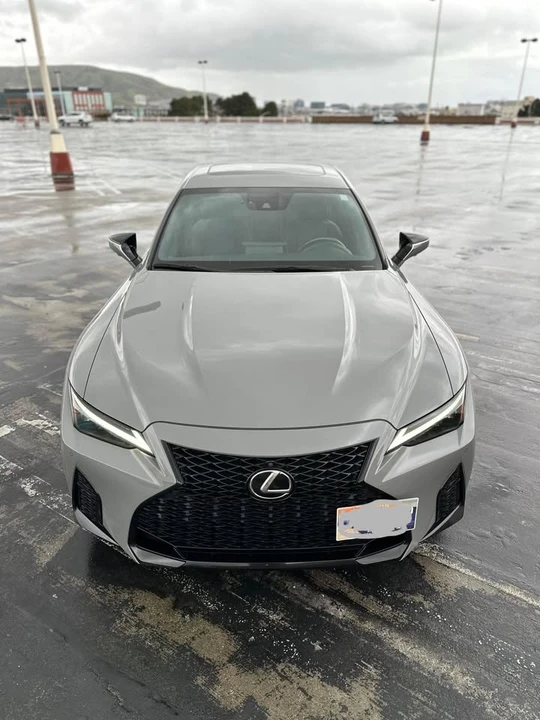 2022 Lexus IS 3rd Gen - Image 10 of 10