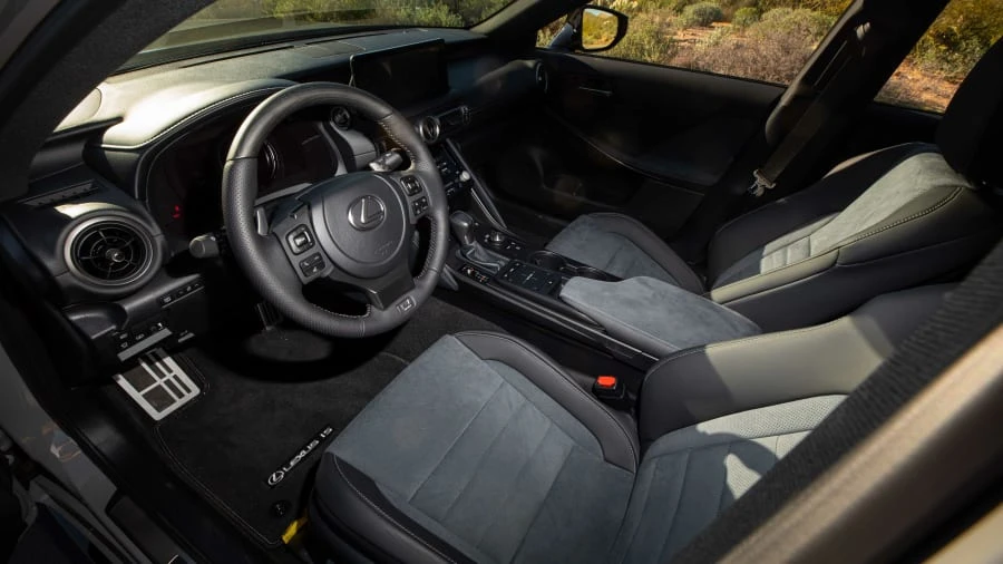 2022 Lexus IS 3rd Gen - Image 4 of 28