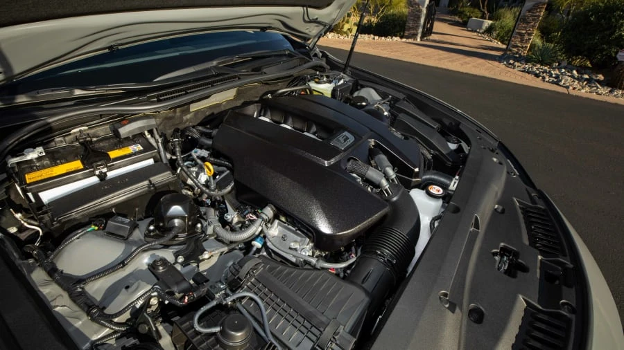 2022 Lexus IS 3rd Gen - Image 7 of 28