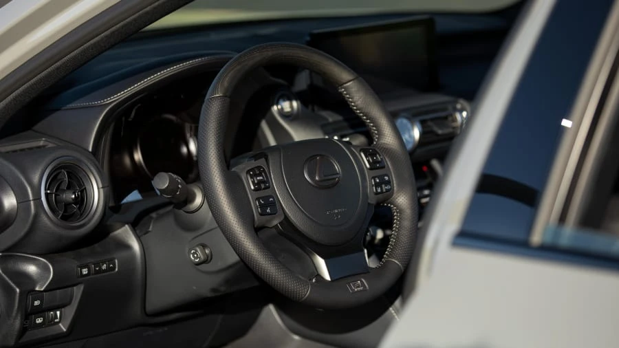 2022 Lexus IS 3rd Gen - Image 10 of 28