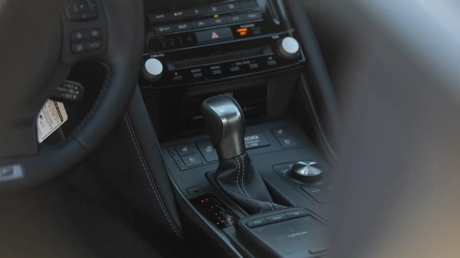 2022 Lexus IS 3rd Gen - Image 16 of 28