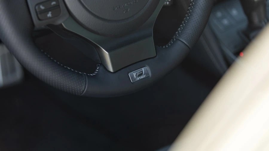 2022 Lexus IS 3rd Gen - Image 26 of 28