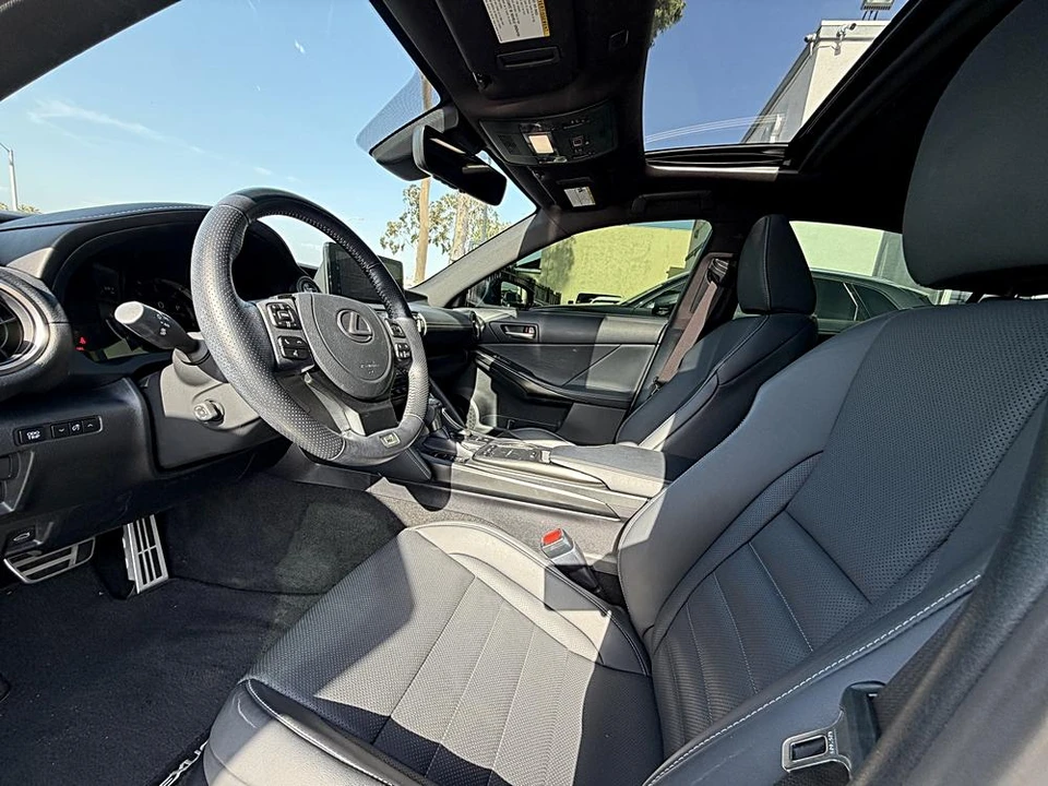 2022 Lexus IS 3rd Gen - Image 6 of 20