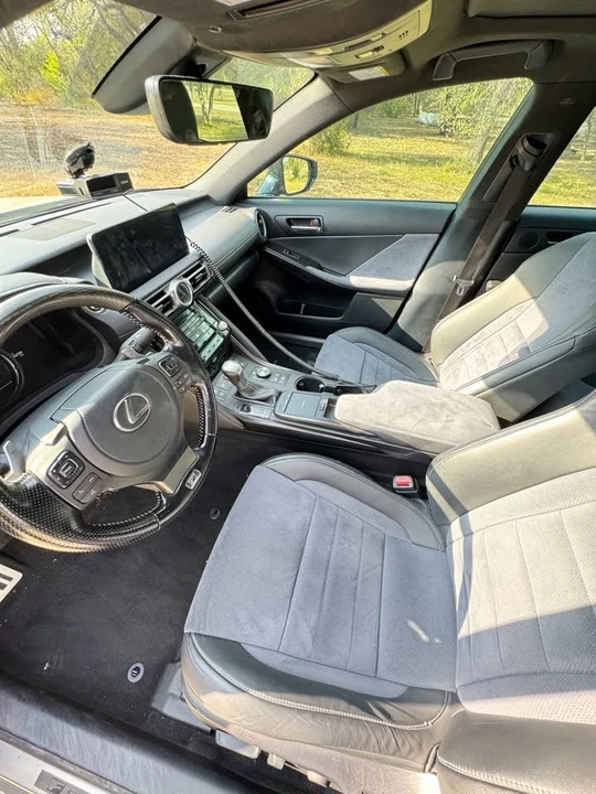 2022 Lexus IS 3rd Gen - Image 10 of 18
