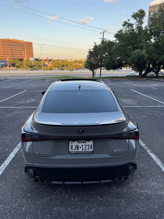 2022 Lexus IS 3rd Gen - Image 8 of 18