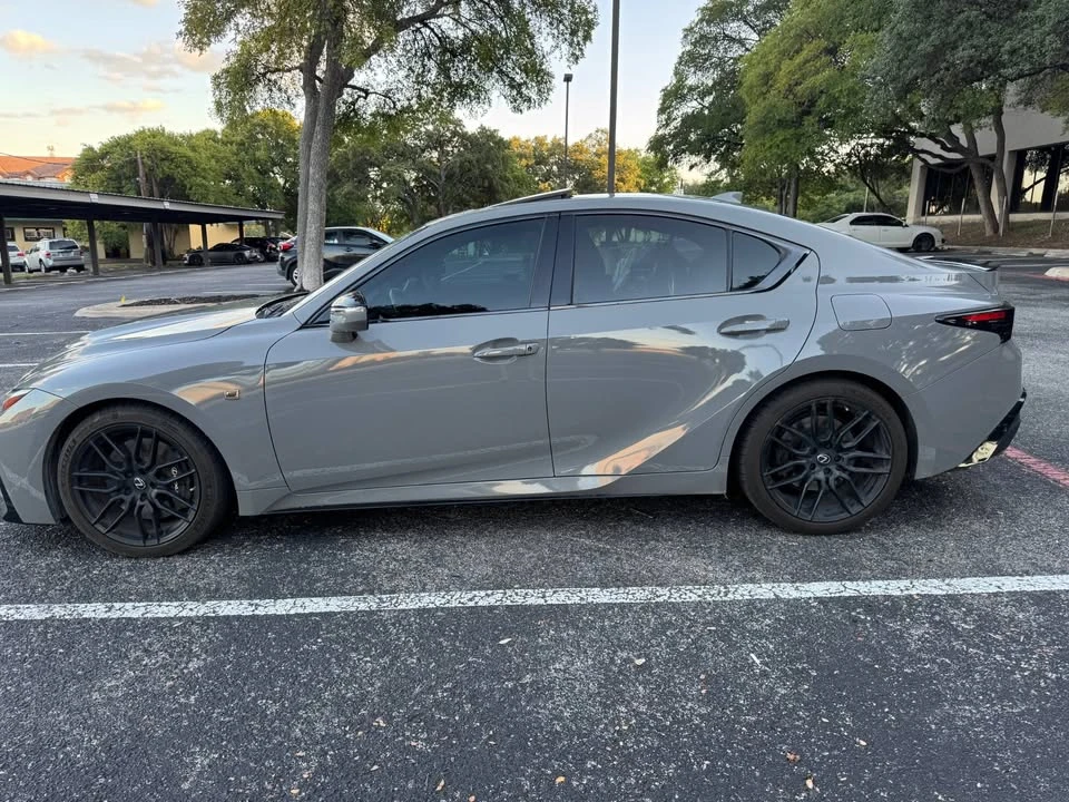 2022 Lexus IS 3rd Gen - Image 4 of 18