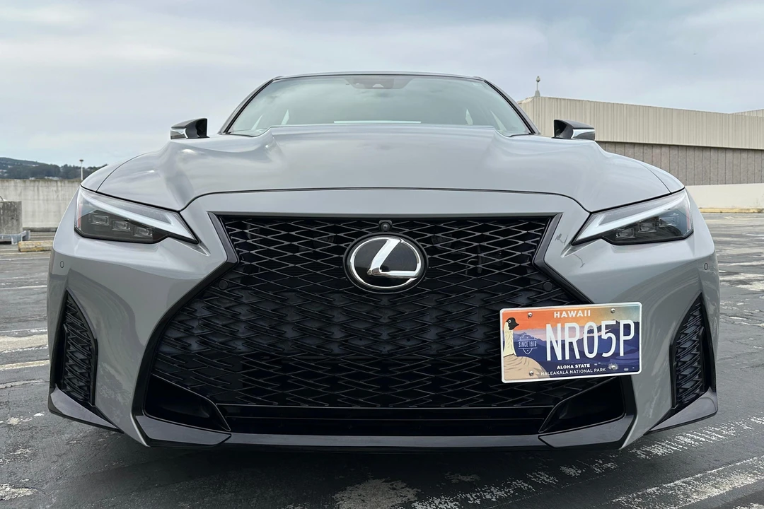 2022 Lexus IS 3rd Gen - Image 2 of 31