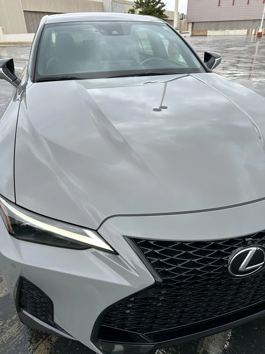2022 Lexus IS 3rd Gen - Image 19 of 31