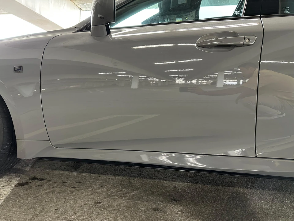 2022 Lexus IS 3rd Gen - Image 26 of 31