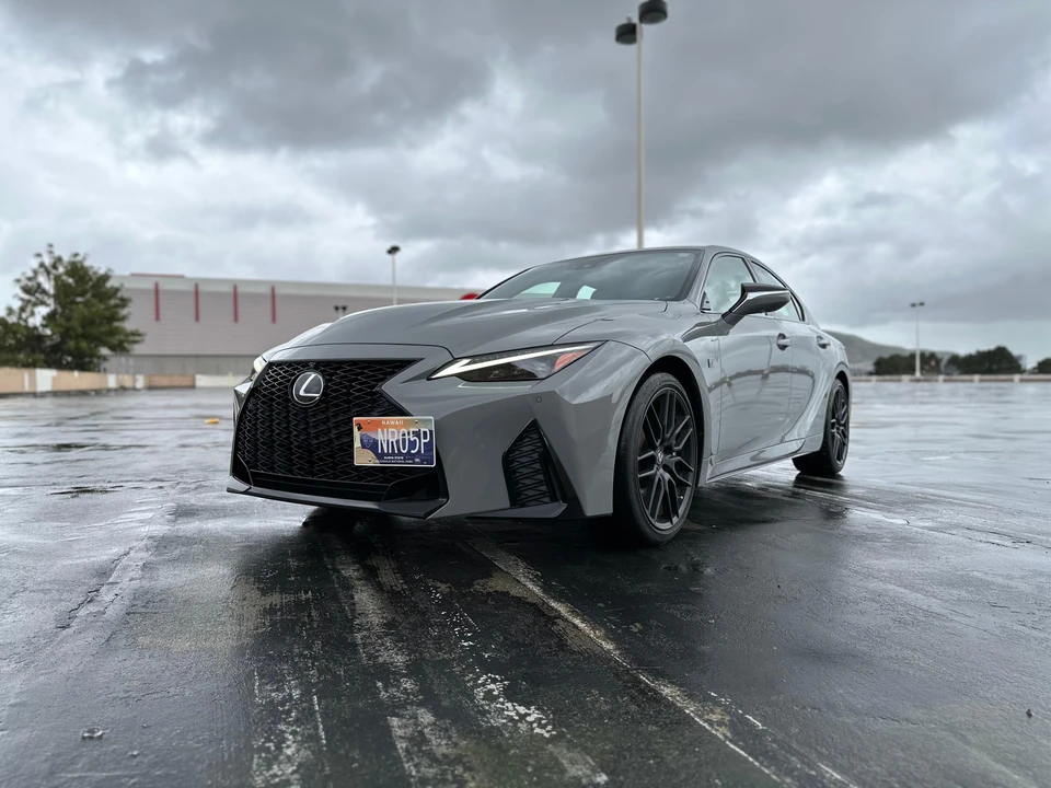 2022 Lexus IS 3rd Gen - Image 8 of 31