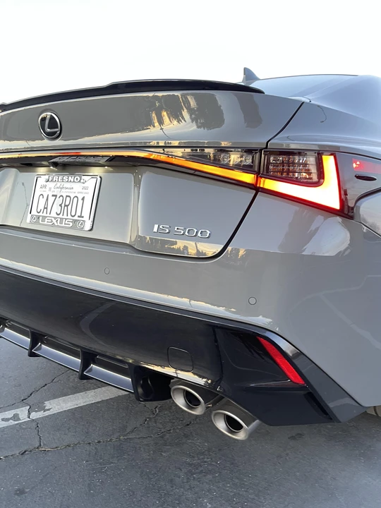 2022 Lexus IS 3rd Gen - Image 28 of 31