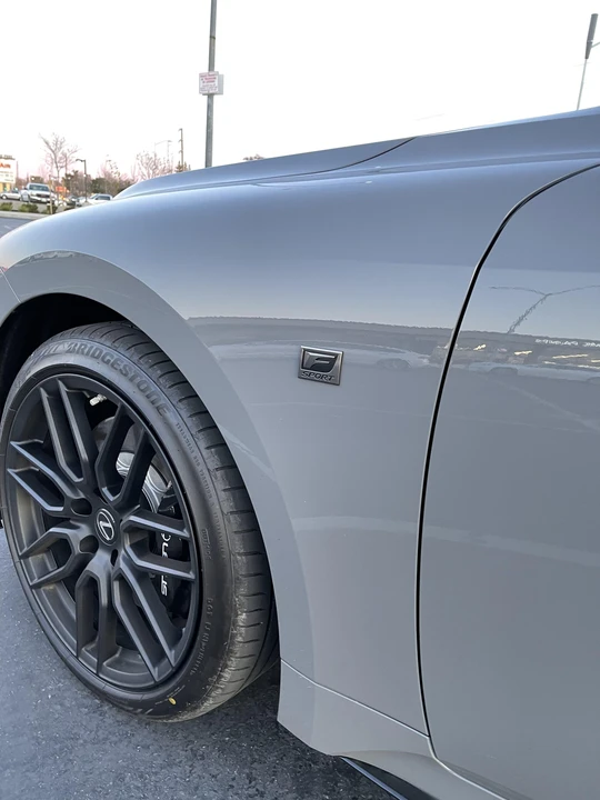 2022 Lexus IS 3rd Gen - Image 21 of 31