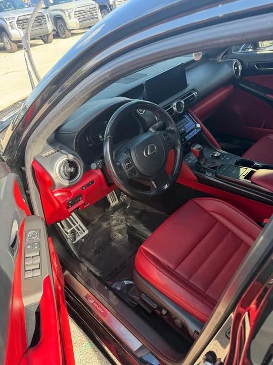 2022 Lexus IS 3rd Gen - Image 3 of 4