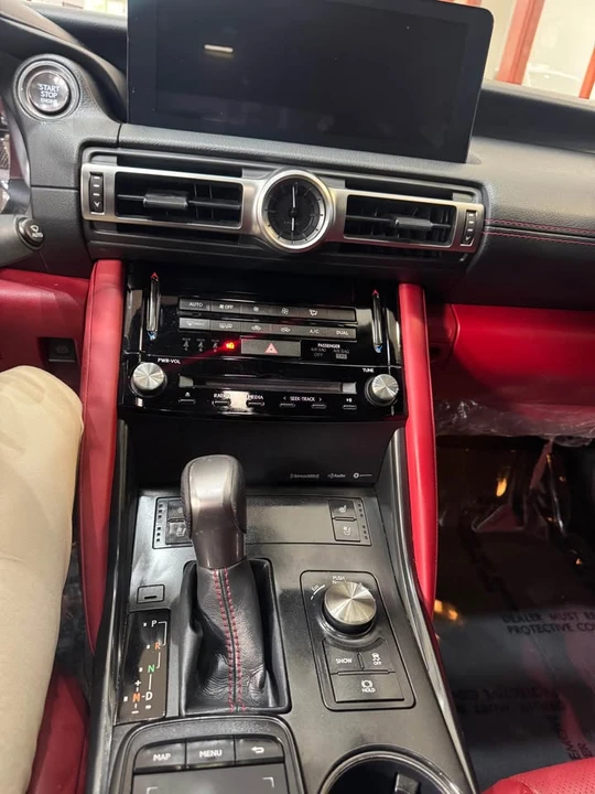 2022 Lexus IS 3rd Gen - Image 13 of 13