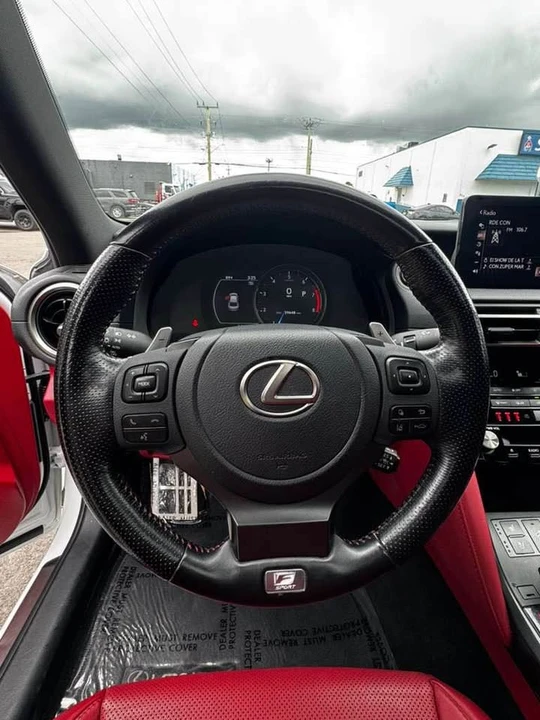 2022 Lexus IS 3rd Gen - Image 14 of 15