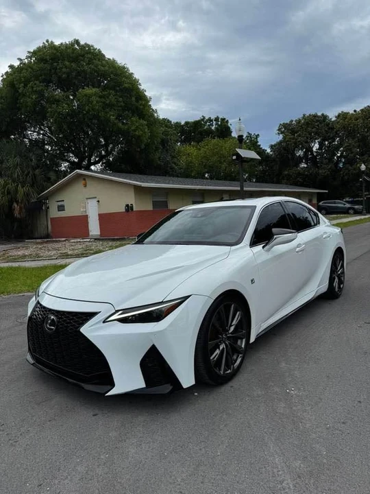 2022 Lexus IS 3rd Gen - Image 3 of 15