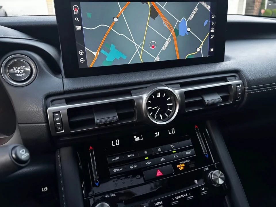 2022 Lexus IS 3rd Gen - Image 7 of 14