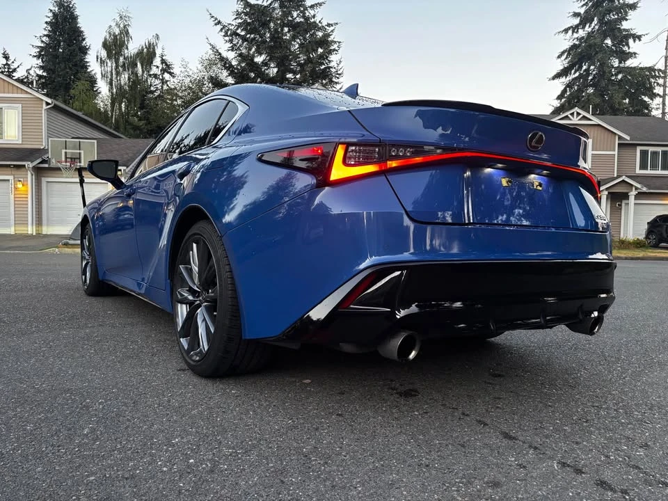 2022 Lexus IS 3rd Gen - Image 6 of 14