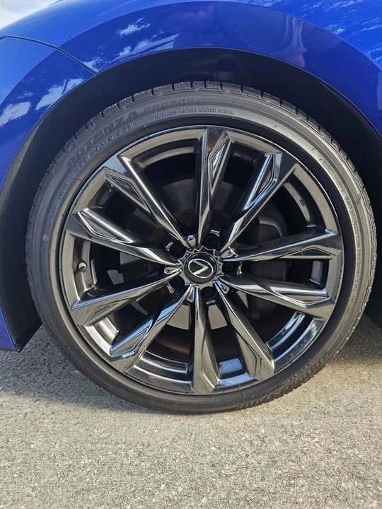 2022 Lexus IS 3rd Gen - Image 7 of 8
