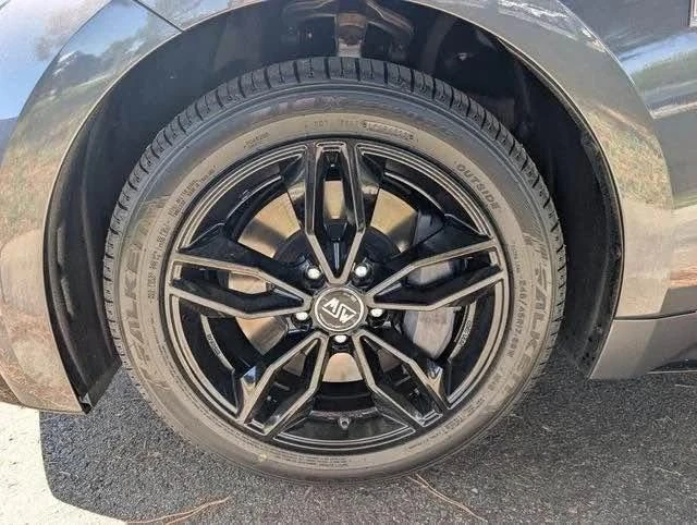 2022 Lexus IS 3rd Gen - Image 6 of 20