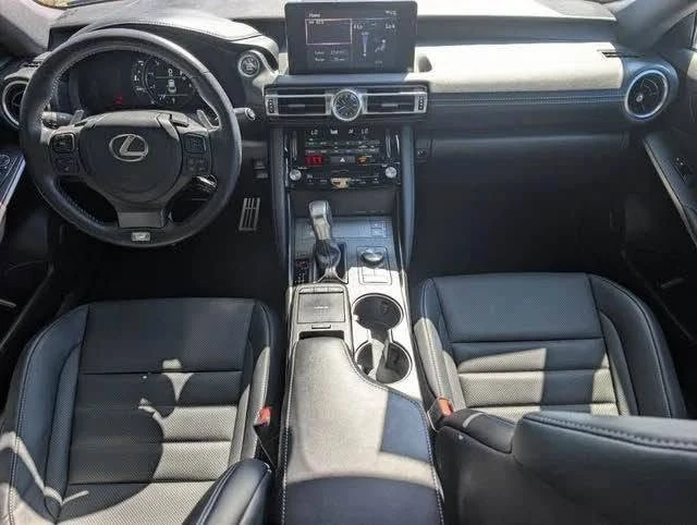 2022 Lexus IS 3rd Gen - Image 11 of 20