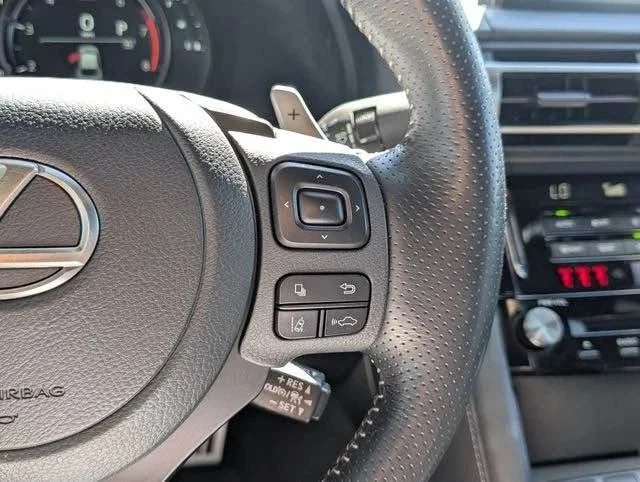 2022 Lexus IS 3rd Gen - Image 13 of 20