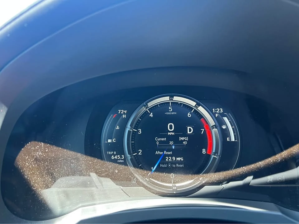 2022 Lexus IS 3rd Gen - Image 9 of 12