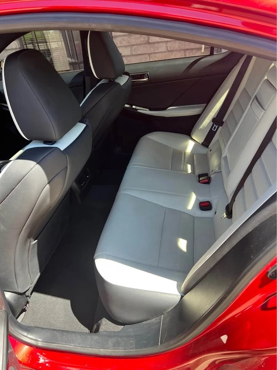 2022 Lexus IS 3rd Gen - Image 6 of 12