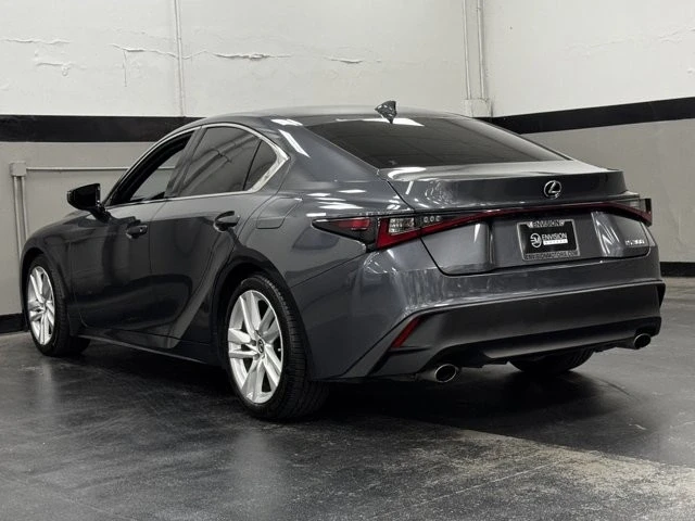 2022 Lexus IS 3rd Gen - Image 10 of 12