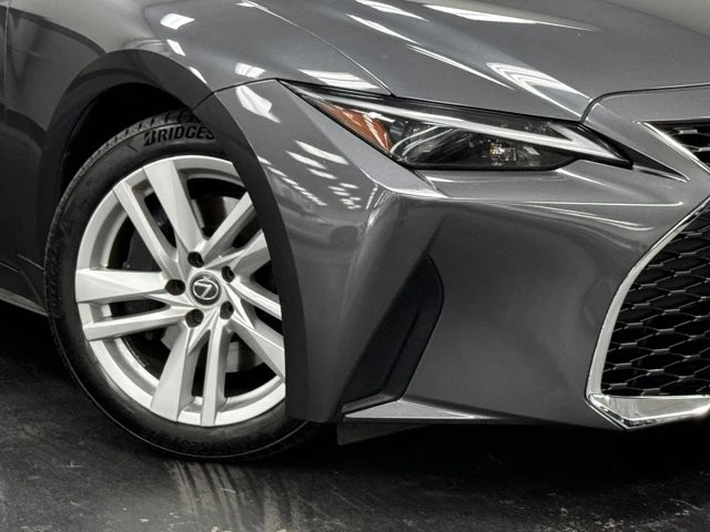 2022 Lexus IS 3rd Gen - Image 4 of 12