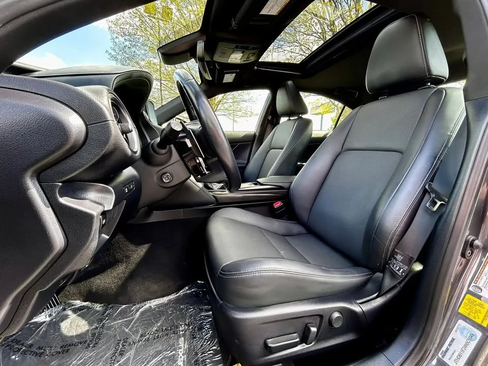 2022 Lexus IS 3rd Gen - Image 2 of 17