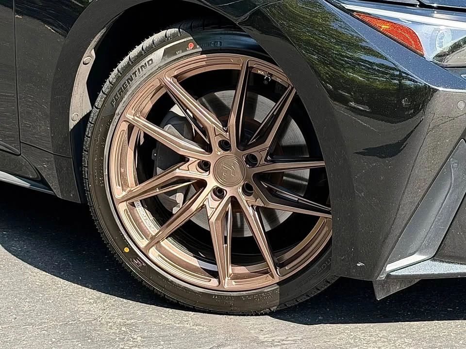 2022 Lexus IS 3rd Gen - Image 4 of 20