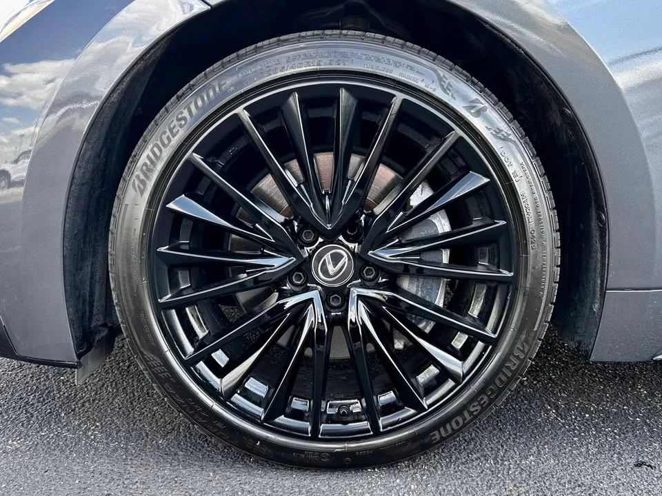 2022 Lexus IS 3rd Gen - Image 17 of 17
