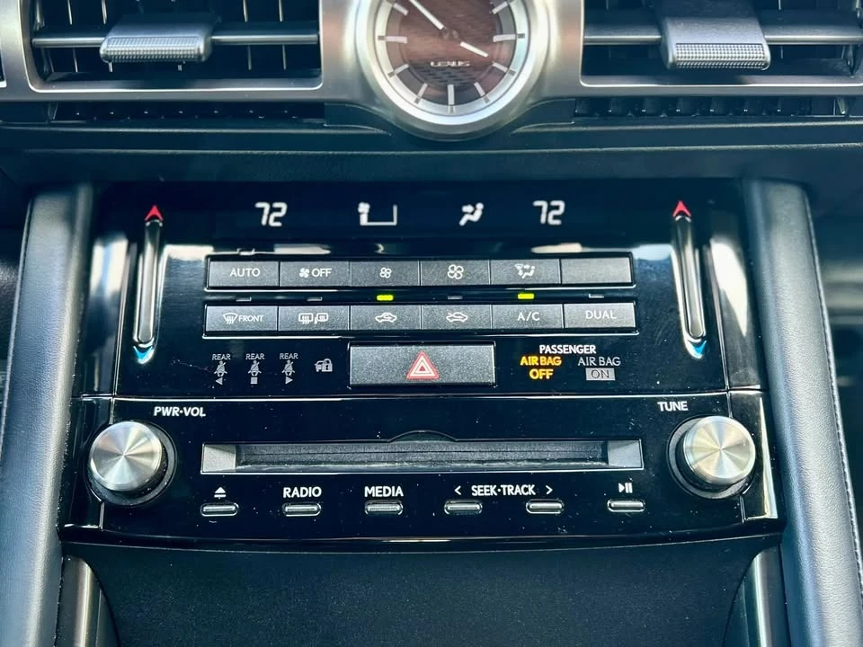2022 Lexus IS 3rd Gen - Image 7 of 17