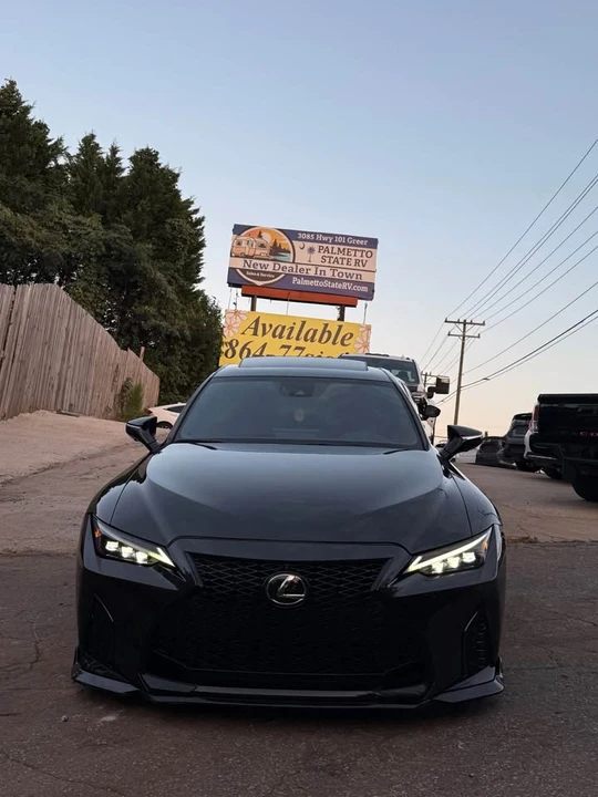 2022 Lexus IS 3rd Gen - Image 8 of 15