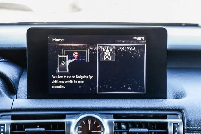 2022 Lexus IS 3rd Gen - Image 12 of 12