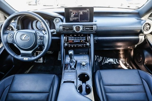 2022 Lexus IS 3rd Gen - Image 10 of 12
