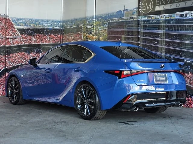 2022 Lexus IS 3rd Gen - Image 5 of 12