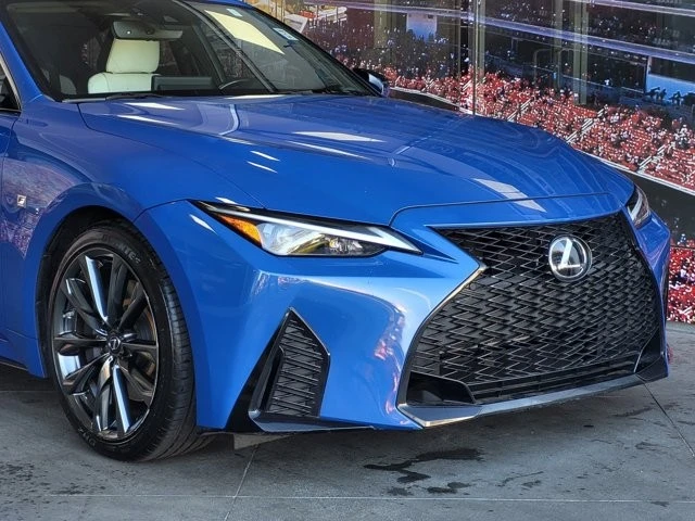 2022 Lexus IS 3rd Gen - Image 2 of 12