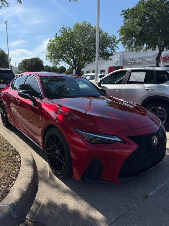 2022 Lexus IS 3rd Gen - Image 3 of 12