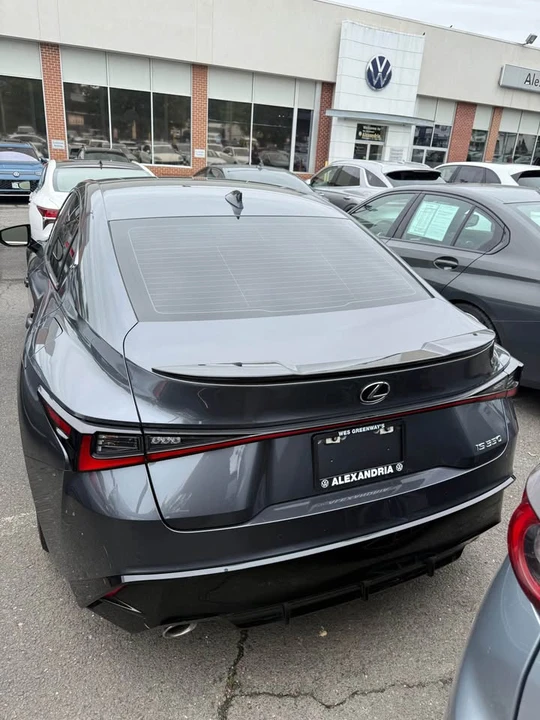 2022 Lexus IS 3rd Gen - Image 5 of 7