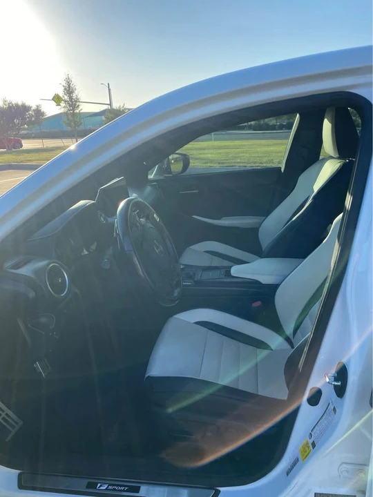 2022 Lexus IS 3rd Gen - Image 6 of 13