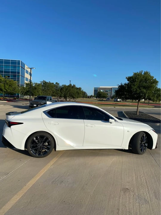 2022 Lexus IS 3rd Gen - Image 2 of 13