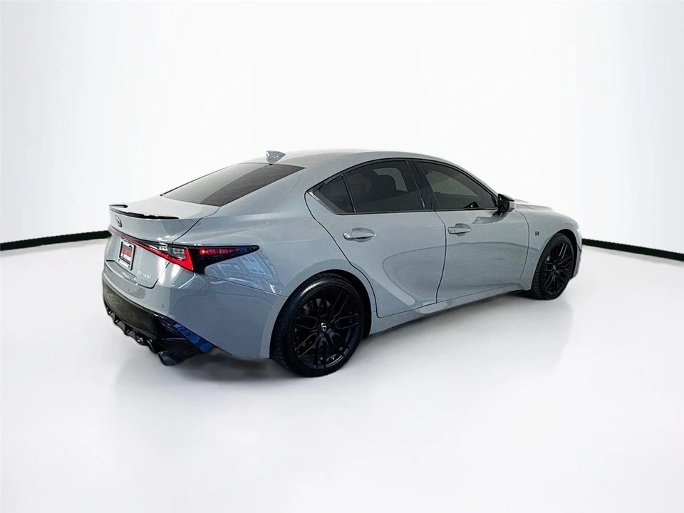 2022 Lexus IS 3rd Gen - Image 7 of 21