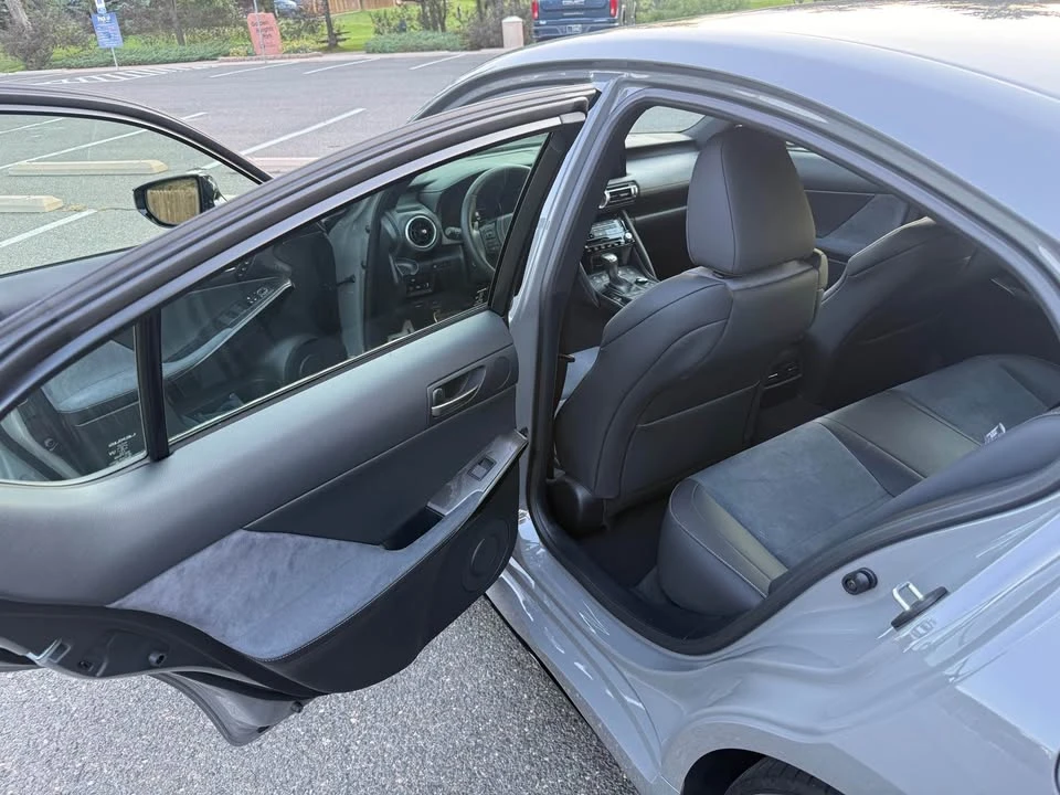 2022 Lexus IS 3rd Gen - Image 10 of 11