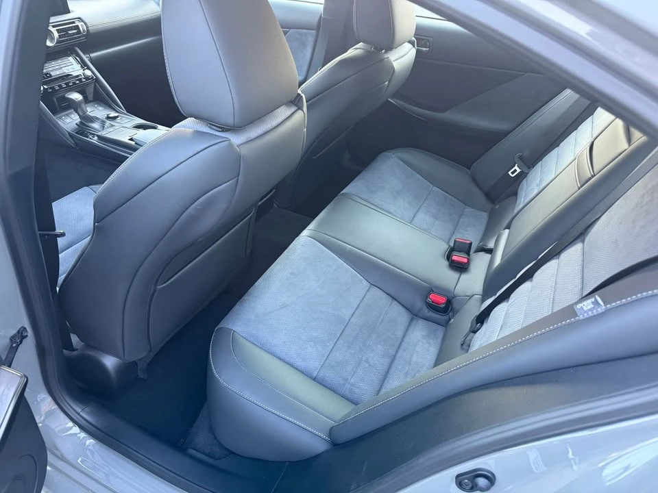 2022 Lexus IS 3rd Gen - Image 11 of 11