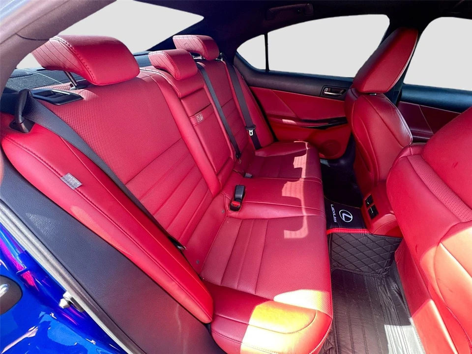 2022 Lexus IS 3rd Gen - Image 12 of 16